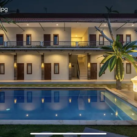 Cempaka Mas Guest House Canggu